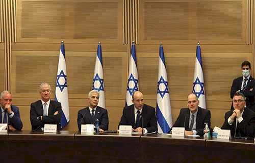 خلافات داخل حكومة الاحتلال بسبب متحور "أوميكرون"