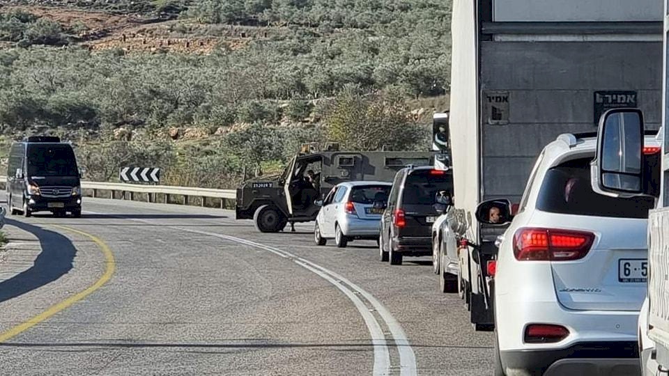 الاحتلال يغلق كافة الطرق الرئيسية والفرعية المؤدية إلى برقة