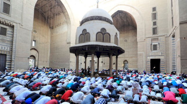 مصر.. تشديد على عدم إطالة خطبة الجمعة