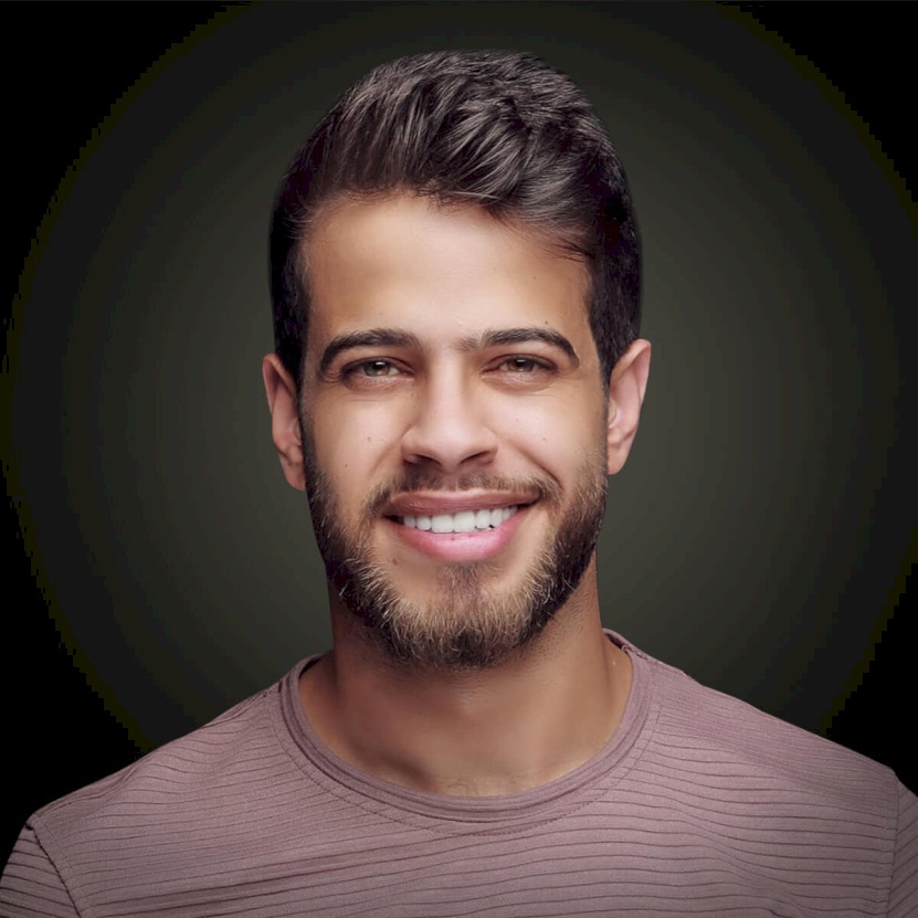 شاهد| أدهم النابلسي امام مسجد.. احدث صورة للفنان المعتزل