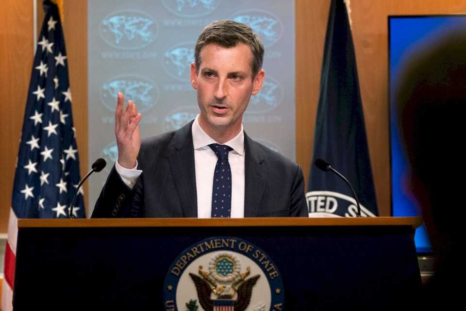 واشنطن: نعمل من أجل تحسين حياة الفلسطينيين والدفع قدما بعملية السلام