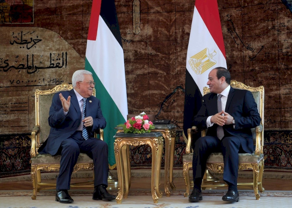 صدى نيوز تكشف: لقاء يجمع الرئيس عباس والسيسي الاحد القادم