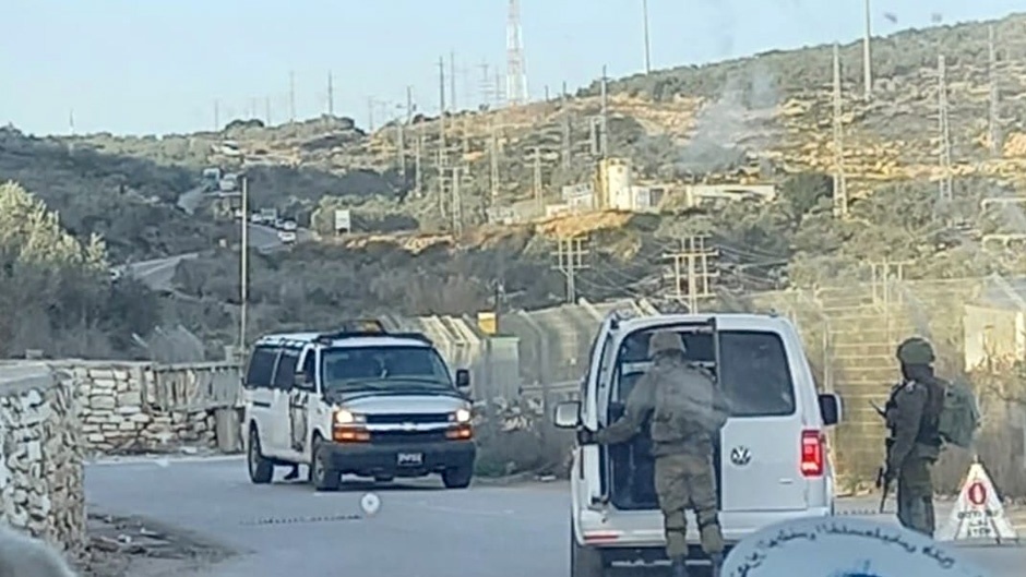 الاحتلال يغلق مدخل مردا شمال سلفيت لليوم الثالث على التوالي