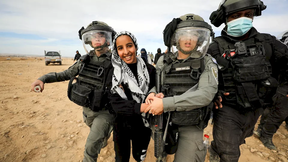 أحداث النقب.. هل تدفع لمواجهة مفتوحة بين إسرائيل والفصائل الفلسطينية؟