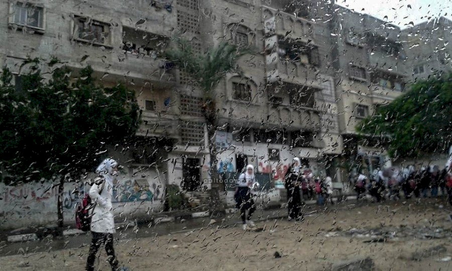 الدفاع المدني: لهذا السبب لم نوص بإغلاق المدارس في ظل المنخفض السائد