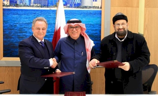 السفير العمادي يوقّع اتفاقية لضمان تزويد محطة توليد كهرباء غزة بالغاز