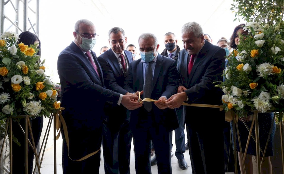 "فاتن" تفتتح مبنى إدارتها الجديد برام الله وتتوجه للتحول إلى بنك تنموي (فيديو)