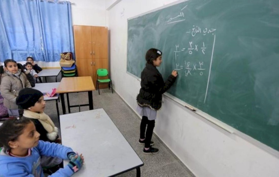 مجلس الوزراء يناقش تعطيل المدارس لعدة أيام بسبب الطقس وتفشي كورونا