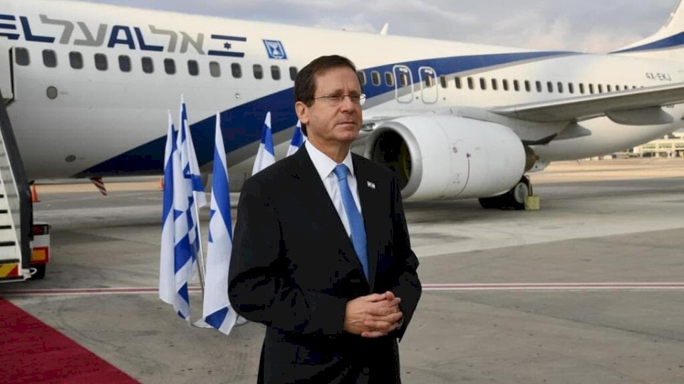 رئيس دولة الاحتلال وزوجته في زيارة رئاسية للإمارات الأحد المقبل