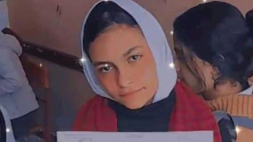 ابتزّت إلكترونياً.. انتحار طفلة مصرية بالحبة السامة