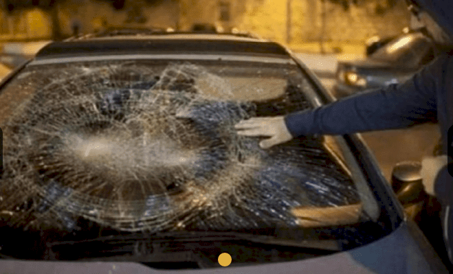 مستوطنون يهاجمون مركبات المواطنين على طريق جنين نابلس