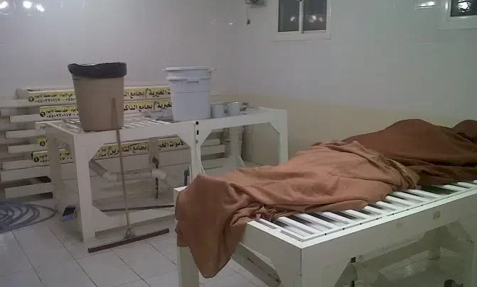 مصر.. مغسلة أموات لاحظت أمراً مروعاً على جثة سيدة وأبلغت الشرطة على الفور!