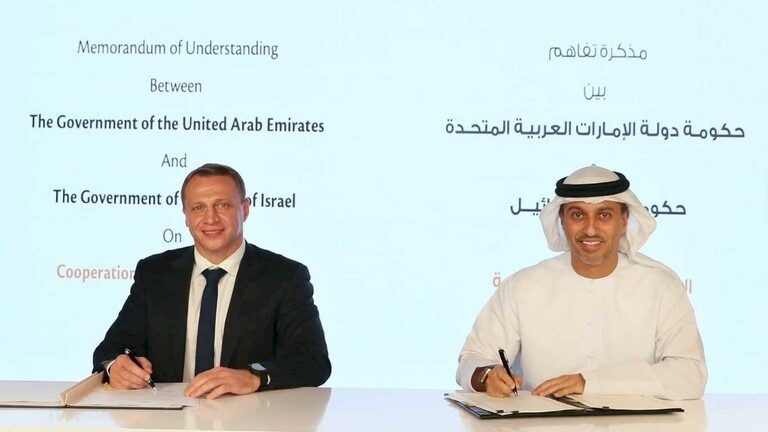 إسرائيل والإمارات توقعان اتفاقا لتعزيز السياحية