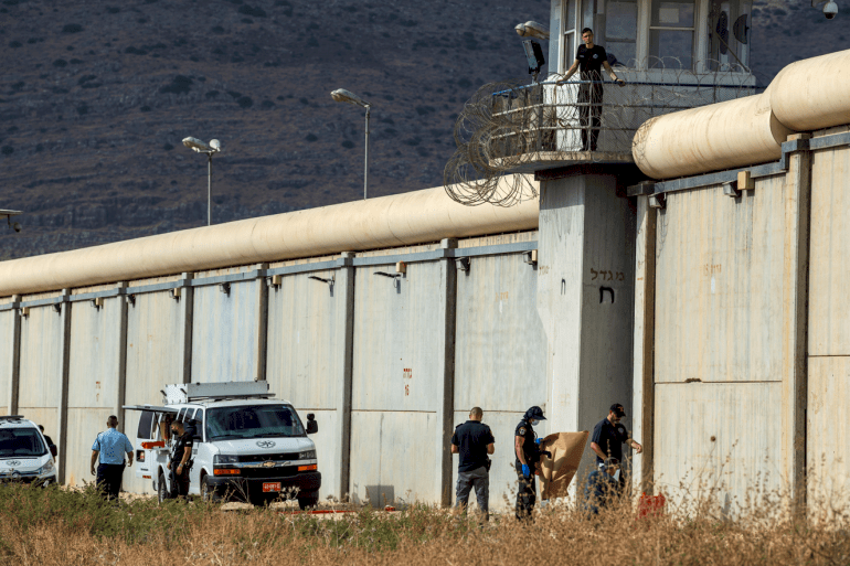 إدارة سجون الاحتلال تقر سياسات جديدة بعد عملية "جلبوع"