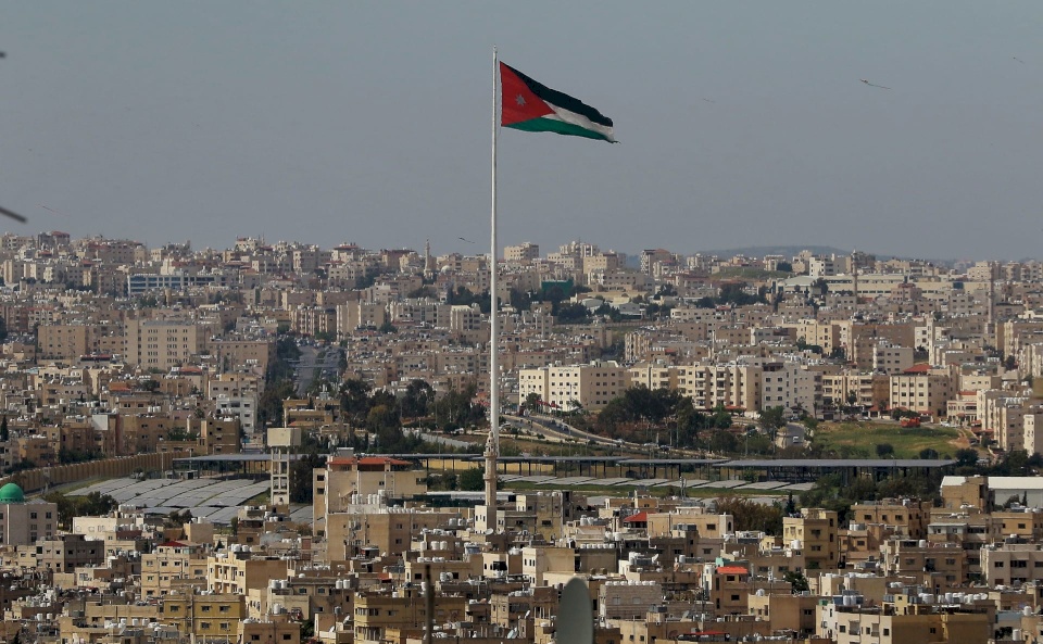 في ظل التوتر- الخارجية الأردن تهيب بمواطنيها في العراق الابتعاد عن التجمعات