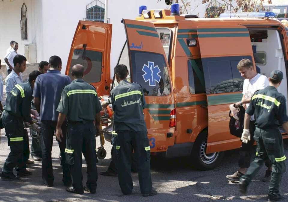 تفاصيل مروعة.. قتل أولاده الثلاثة بمساعدة زوجتيه وتوفي بعد الحكم بإعدامه