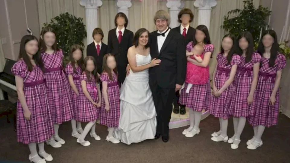 هل تذكرون مأساة هؤلاء الأطفال الـ13؟ مصيبة جديدة تلاحقهم