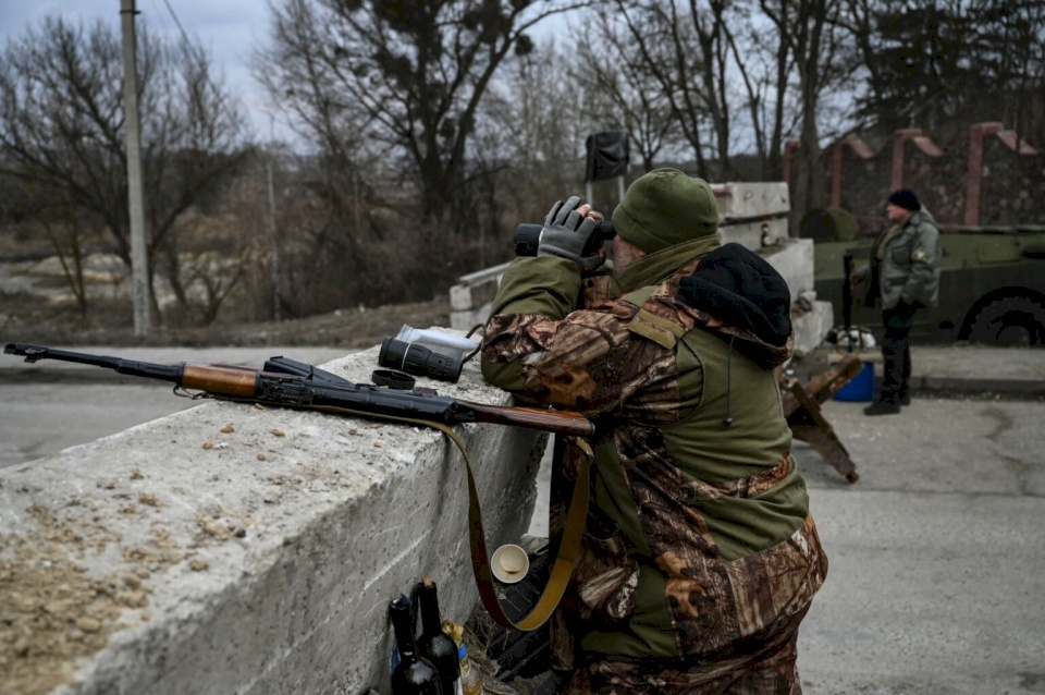 وفد أوكراني في دولة الاحتلال لإبرام صفقات أسلحة! 