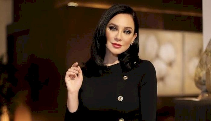 سلاف فواخرجي تكشف سبب طلاقها من وائل رمضان