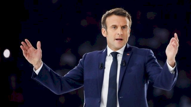 المؤسسة اليهودية في فرنسا تدعو لانتخاب ماكرون رئيساً للبلاد