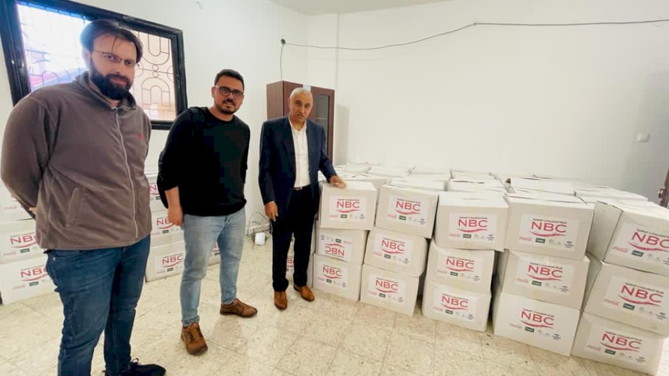 شركة المشروبات الوطنية كوكاكولا\ كابي تختتم حملة توزيع طرود غذائية في قطاع غزة