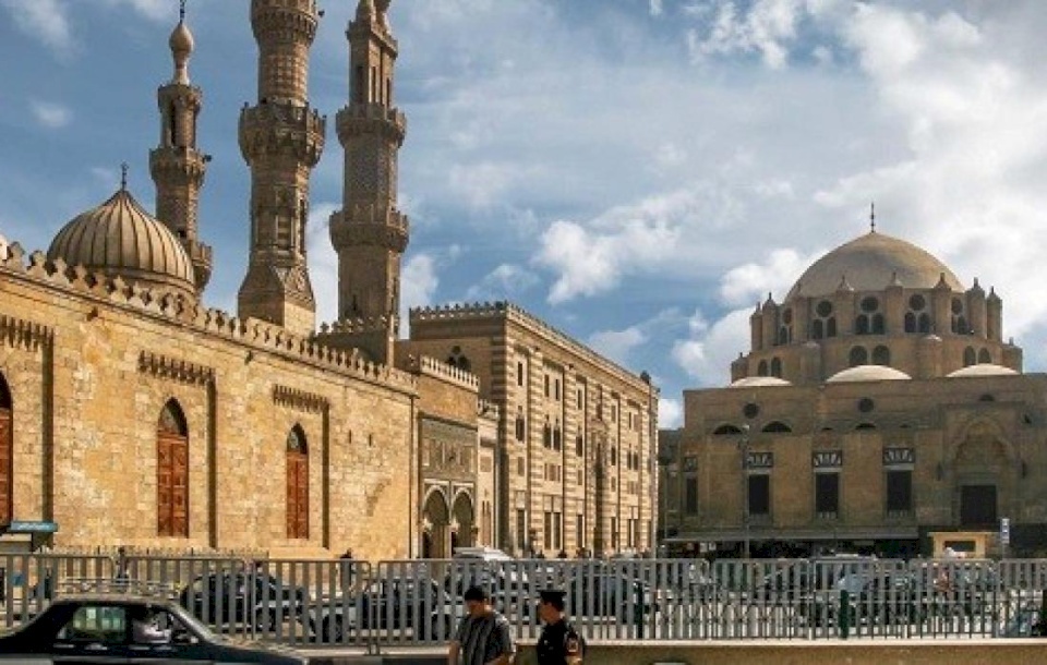 للمرة الأولى في تاريخه... الأزهر يعتزم تعيين سيدة في منصب كان حكرا على الرجال