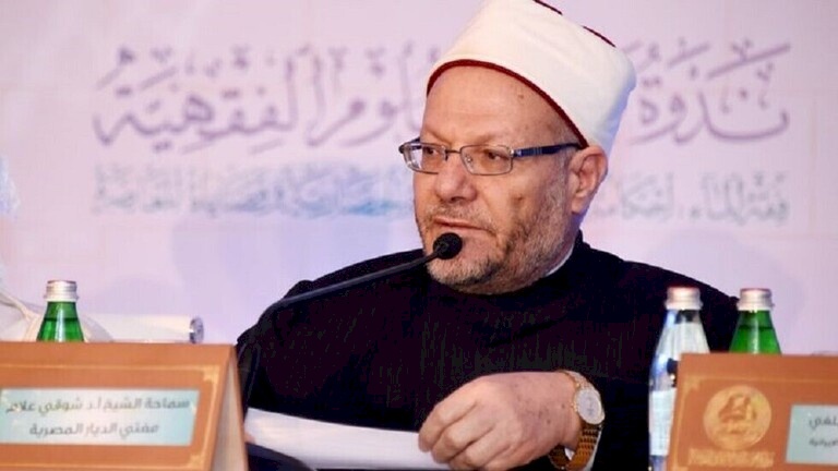 ما حكم زيارة المقابر خلال الأعياد؟ مفتي مصر يوضح