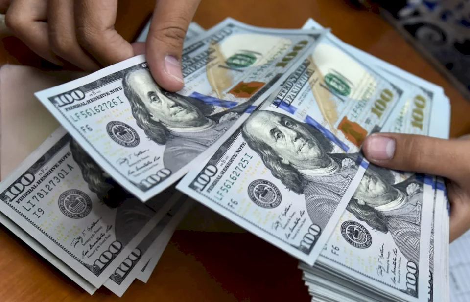 الدولار يسجل ارتفاعاً جديداً أمام الشيقل مساء اليوم