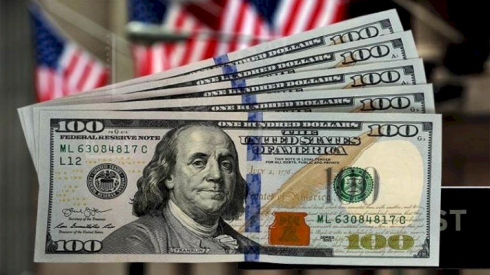 تراجع ملحوظ على سعر صرف الدولار