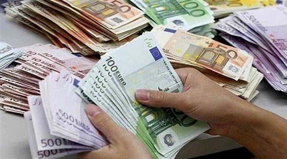 اليورو عند أدنى مستوى منذ 5 سنوات مقابل الدولار
