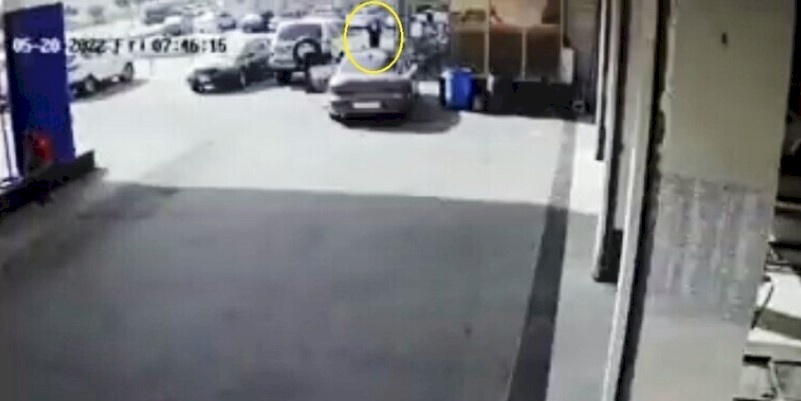 في عملية شبيهة بأفلام هوليود.. شاب سعودي يحبط سرقة سيارته في الرياض (فيديو)