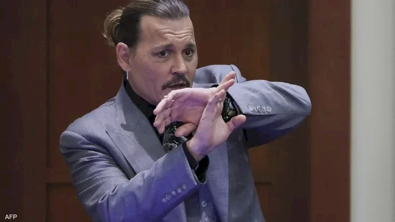 جوني ديب يخطط للتنازل عن التعويض المستحق من آمبر هيرد