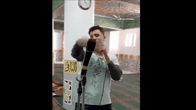 مصر.. تفاصيل اعترافات صاحب فيديو الرقص المثير للجدل داخل مسجد