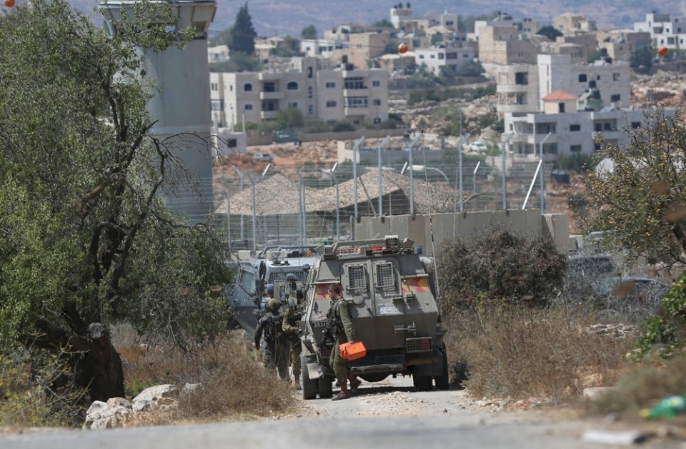 إطلاق نار يستهدف جنود الاحتلال الإسرائيلي على مدخل بلدة سلواد