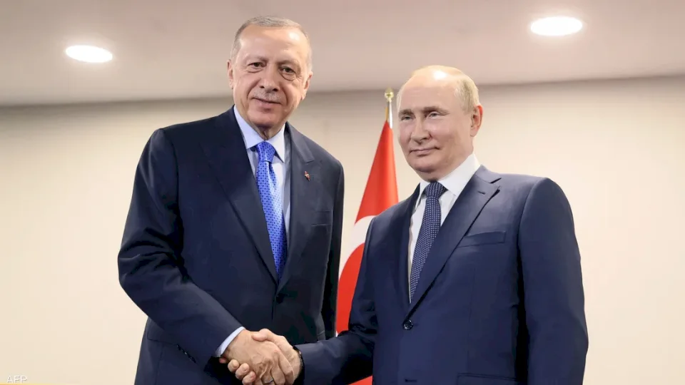 بوتن يؤكد تقدم مباحثات تصدير الحبوب.. ويشكر أردوغان
