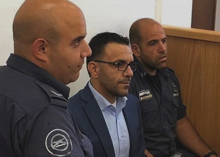 محكمة الاحتلال تؤجل محاكمة محافظ القدس