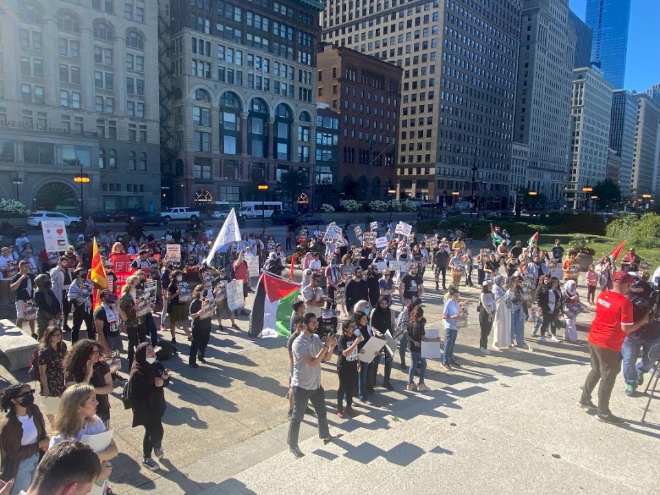 مسيرة في شيكاغو تضامناً مع الشعب الفلسطيني