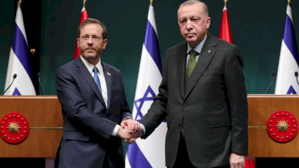 ماذا وراء التقارب الجديد بين إسرائيل وتركيا؟
