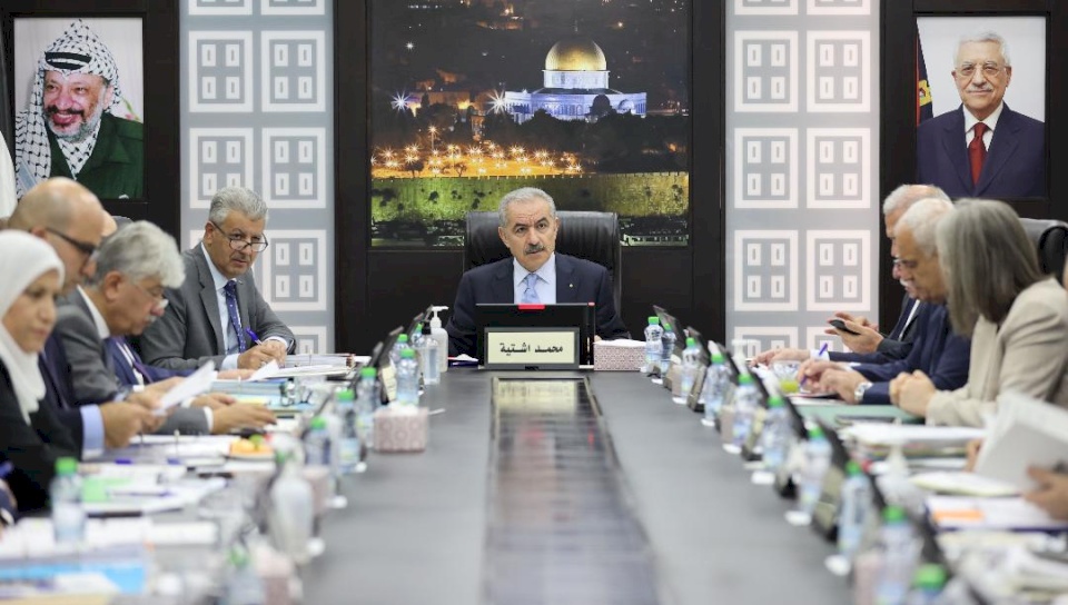 طالع- قرارات ثقيلة لمجلس الوزراء الفلسطيني