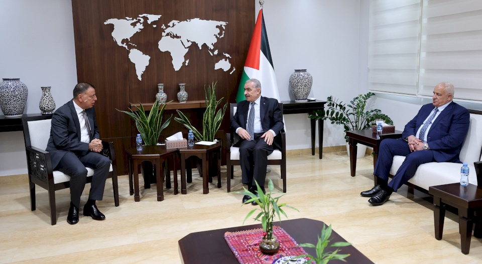 اشتية: شركاء مع الأردن في إنهاء الاحتلال وإقامة الدولة الفلسطينية