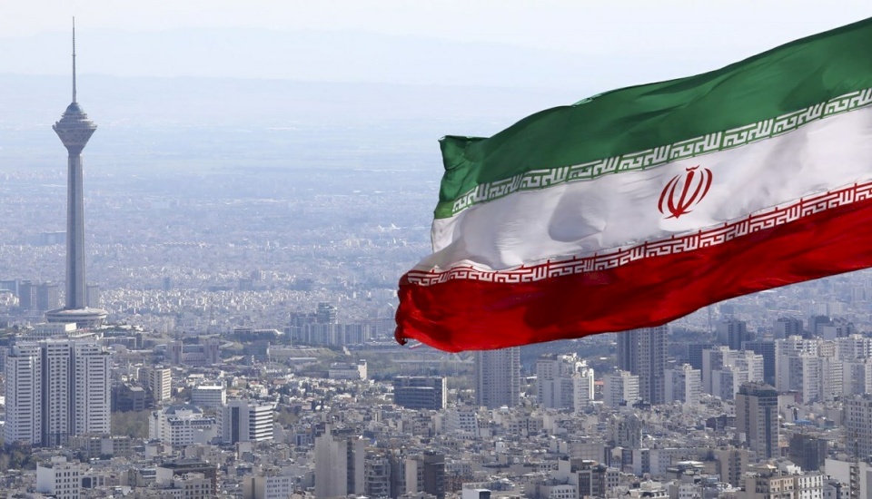صدامات في إيران مع دخول الاحتجاجات أسبوعها الرابع