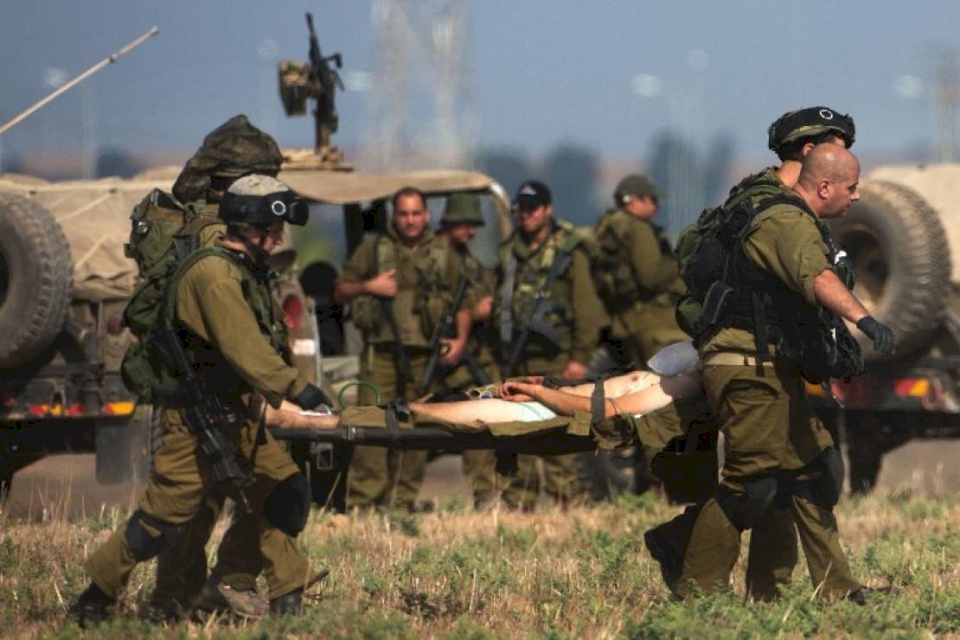 جيش الاحتلال يعلن عن مقتل جنديين في قطاع غزة