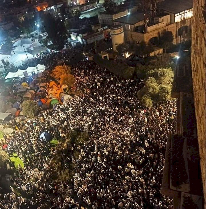 آلاف المستوطنين يستبيحون الحرم الإبراهيمي