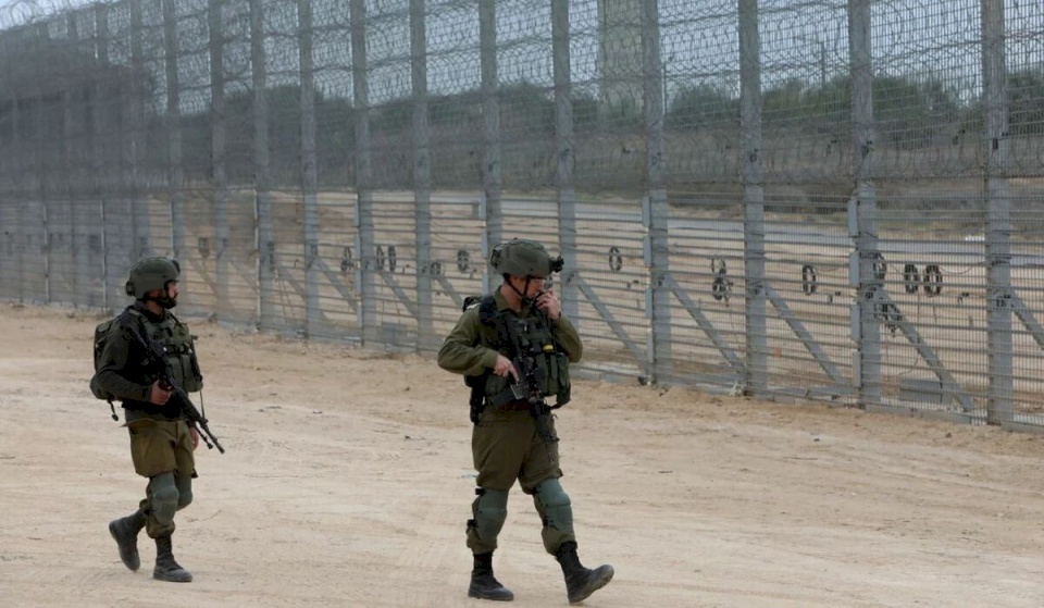 الجيش الإسرائيلي يطلب من قادة مستوطنات غلاف غزة بالحفاظ على الروتين الطبيعي