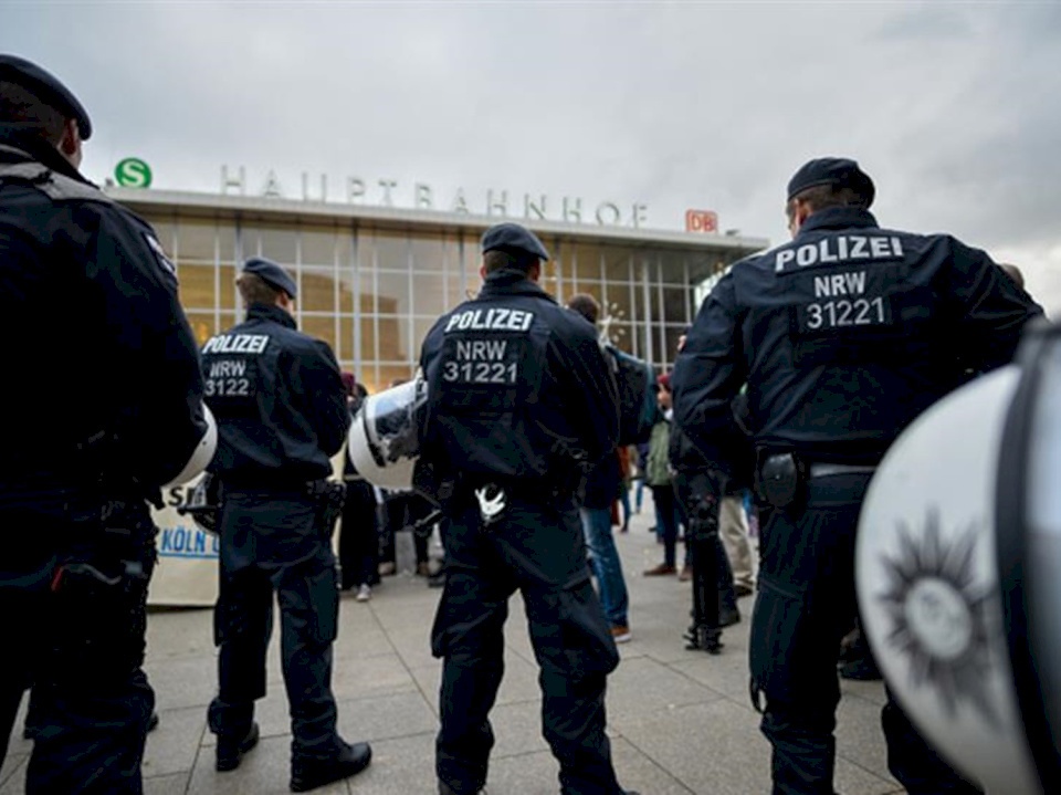 ألمانيا: عملية خاصة كبيرة ضد شبكة متهمة بمحاولة انقلاب!
