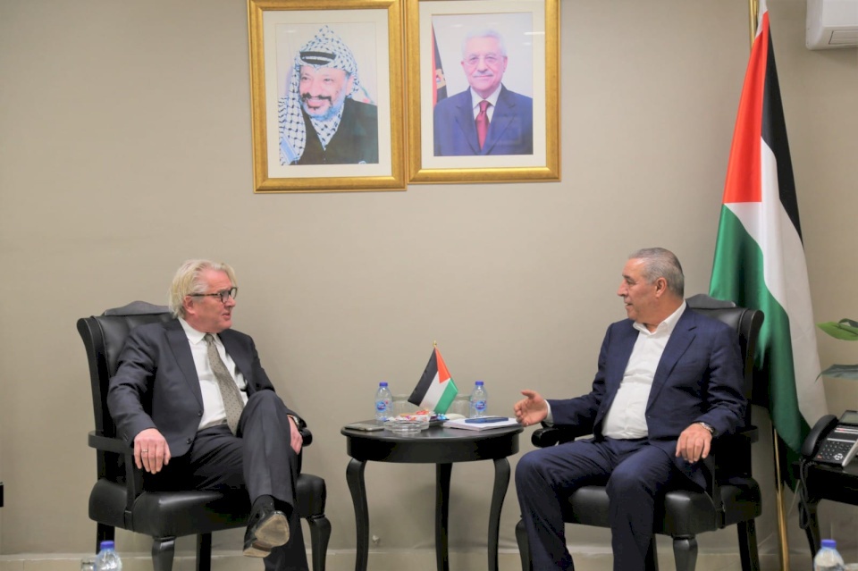 الشيخ يبحث مع الممثل الأممي الخاص لعملية السلام في الشرق الأوسط التطورات الميدانية في فلسطين