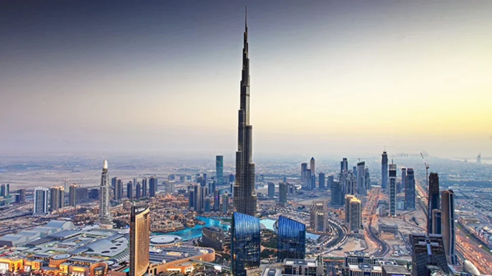 دبي تطلق خطة اقتصادية بـ8.7 تريليون دولار للسنوات الـ10 المقبلة