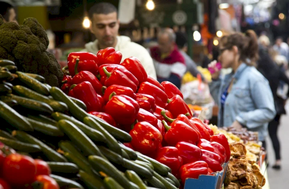 ارتفاع حاد بمؤشر غلاء المعيشة بقطاع غزة واستقراره بالضفة خلال 10 أشهر