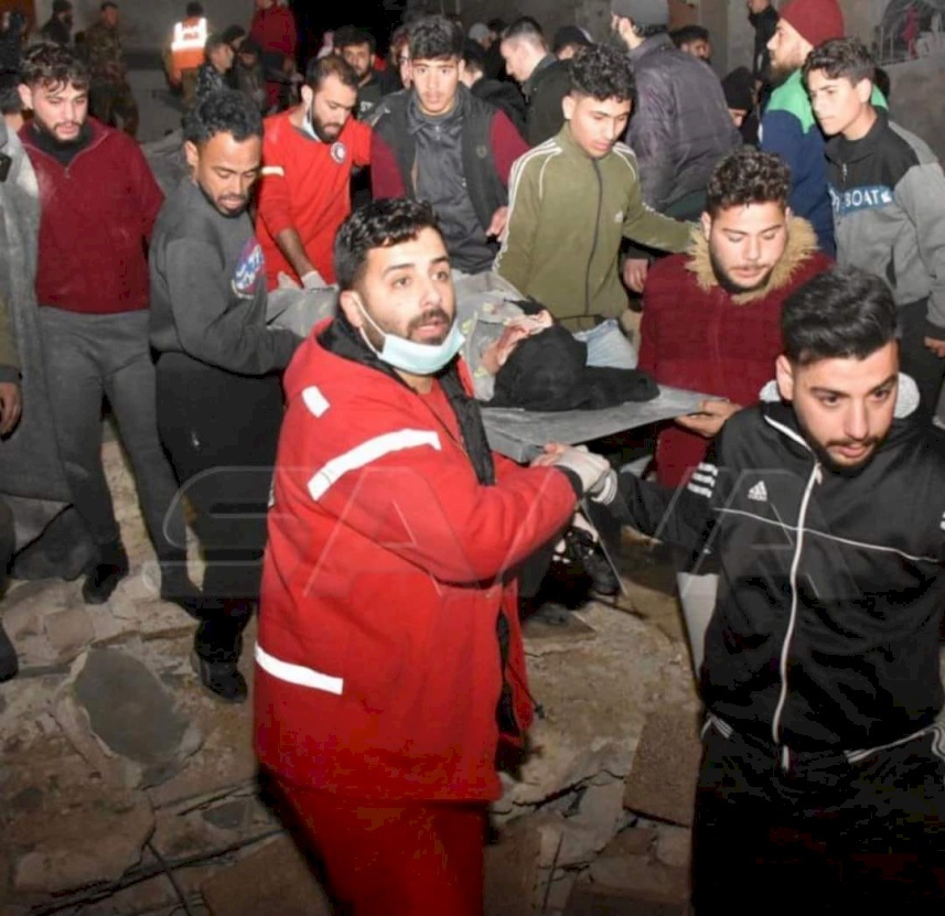 وفاة 8 فلسطينيين في سوريا حتى الآن نتيجة الزلزال المدمر