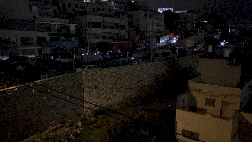 كهرباء القدس تكشف عن سبب انقطاع التيار عن سلوان ورأس العامود